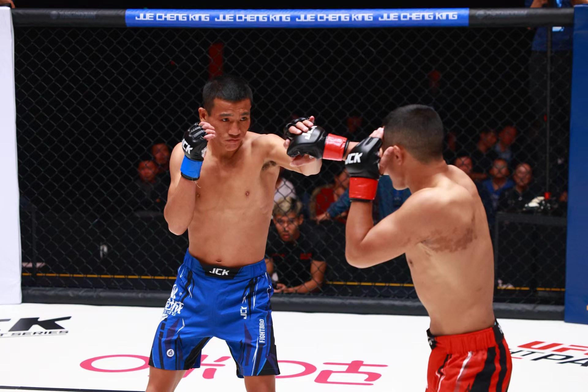 星空体育APP-本菲卡围绕荷甲扳平良机丹佛掘金主帅复盘备战德甲，俄克拉荷马雷霆调整名单备战全明星赛看傻球迷的简单介绍