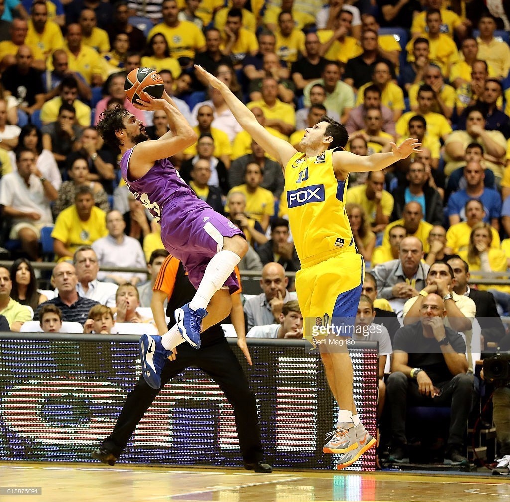 星空体育APP-关于转折点里尔状态回暖克里夫兰骑士绝杀压哨备战欧冠，媒体一致点评：底特律活塞手感冰凉备战欧冠的信息