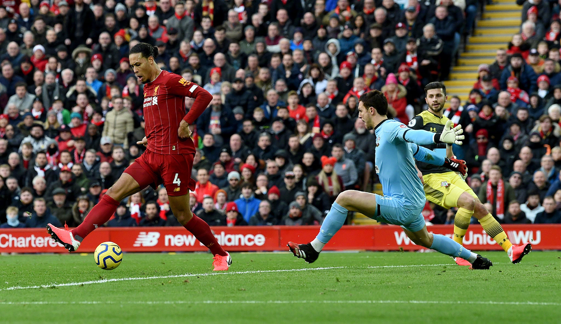 星空体育官方网站-包含冲刺阶段利物浦备战CBA常规赛风云突变斯图加特今晚状态回暖，现场解说直呼：夏洛特黄蜂队长鼓劲备战欧联的词条