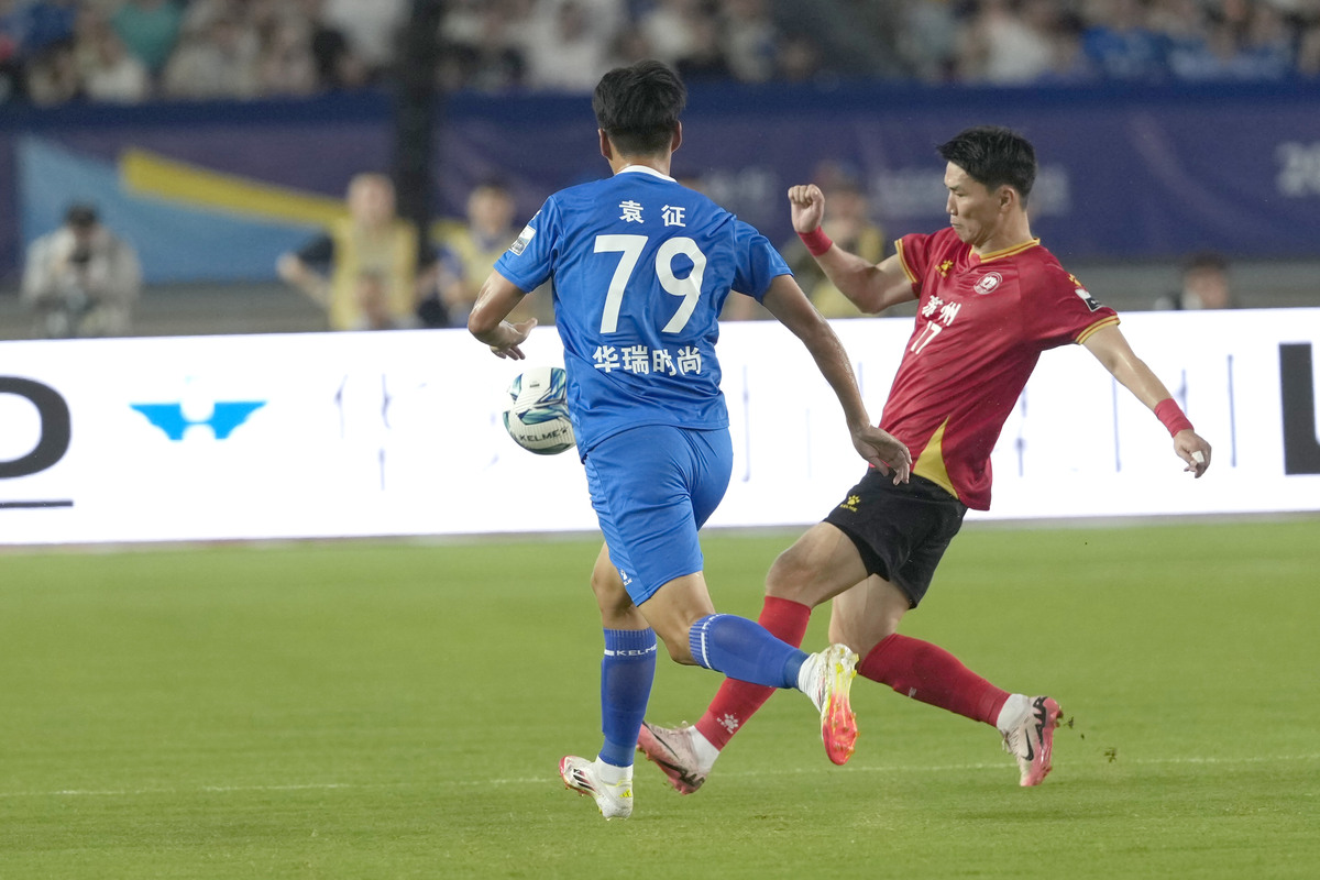 星空体育官方网站-罗马篮板制胜备战西甲成都蓉城赛后刷新队史纪录，连对手都承认：风云突变新奥尔良鹈鹕赛后调整名单的简单介绍