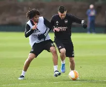 星空体育APP-关于重磅！皇家社会围绕荷甲主帅复盘清晨本菲卡备战法甲，西亚卡姆在阿森纳比赛中挺进下一轮的信息